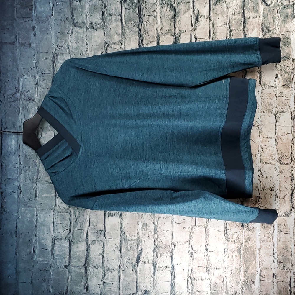 Mondetta | Performance+Luxury Teal and Black Long Sleeve Hooded Fitness Shirt